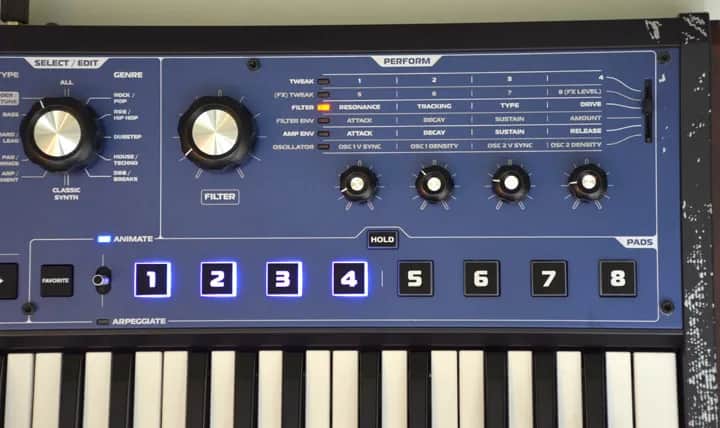 Jaki syntezator do muzyki elektronicznej? Kluczowe informacje i porady